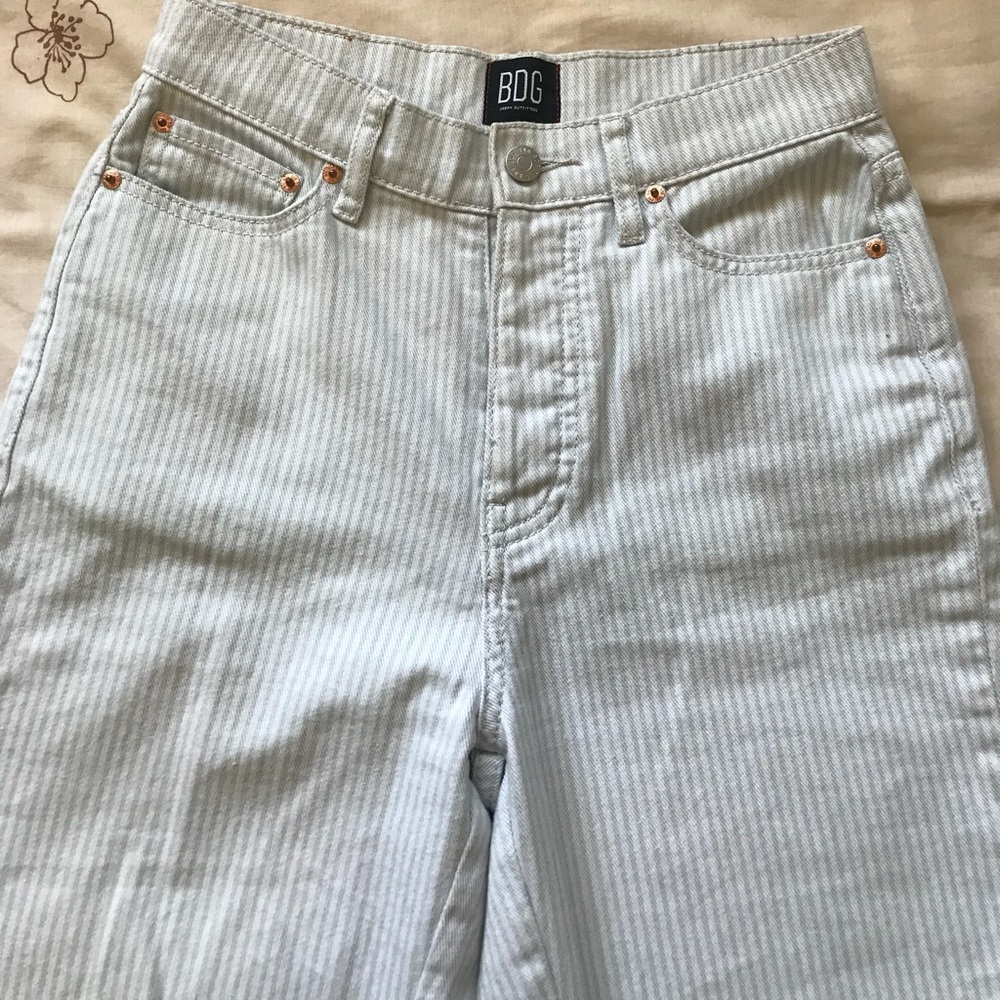 bdg pin strip jeans!